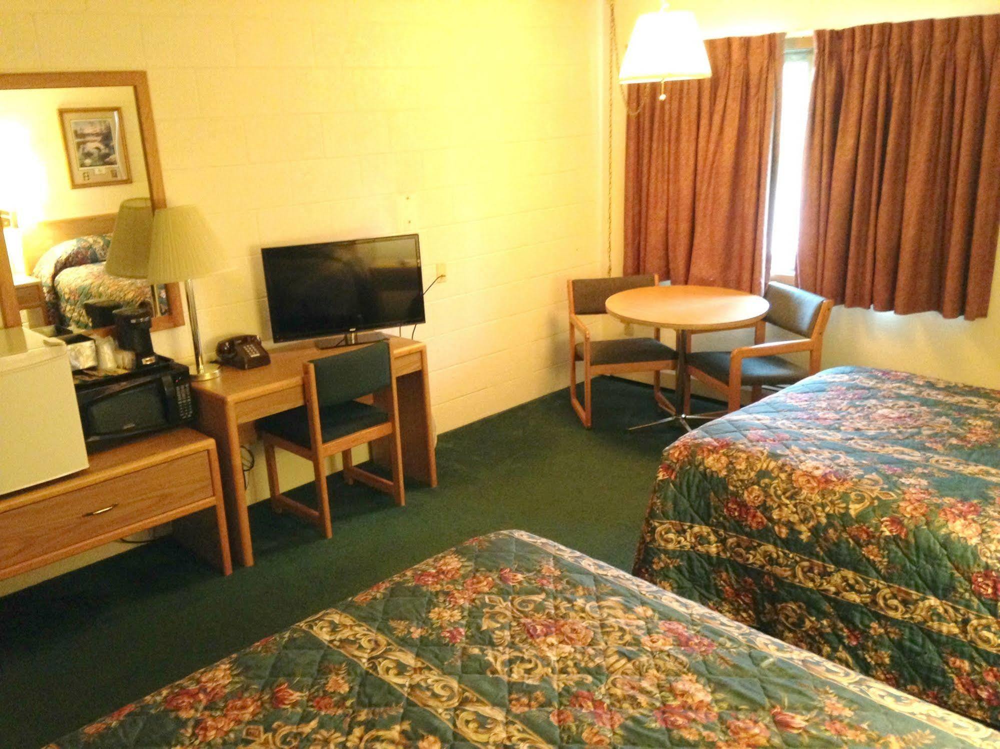 River Bend'S Walleye Inn Baudette Екстериор снимка
